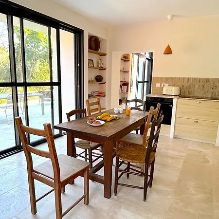 Vicente Apartment