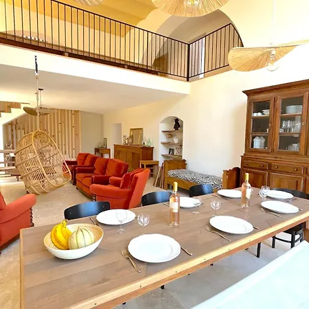 Vicente Apartment *